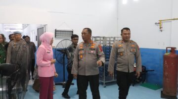 Kapolres Simalungun Resmikan SPPG Kemala Bhayangkari 3 Dame Raya, 1.534 Siswa Segera Nikmati Makan Bergizi Gratis — Presiden Prabowo Pimpin Launching Virtual 166 SPPG Polri